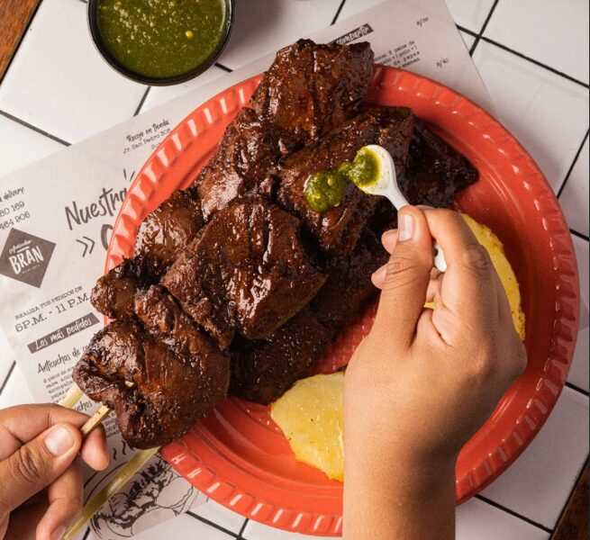 Anticucho de cerdo